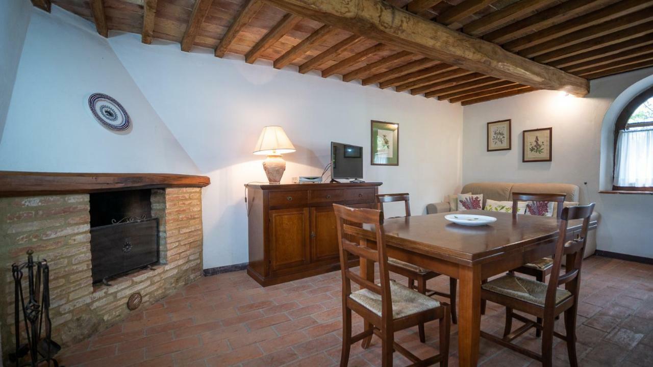 Poggio Al Palio Aparthotel San Lorenzo a Merse Exterior foto