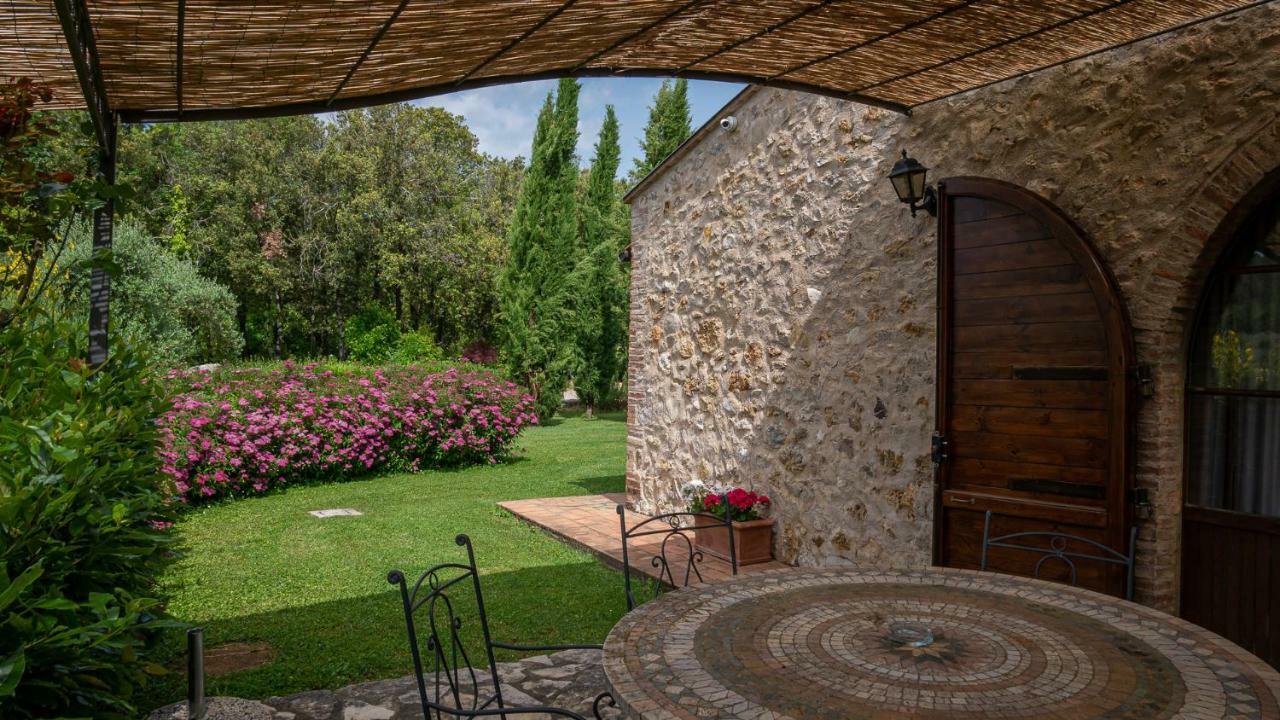 Poggio Al Palio Aparthotel San Lorenzo a Merse Exterior foto