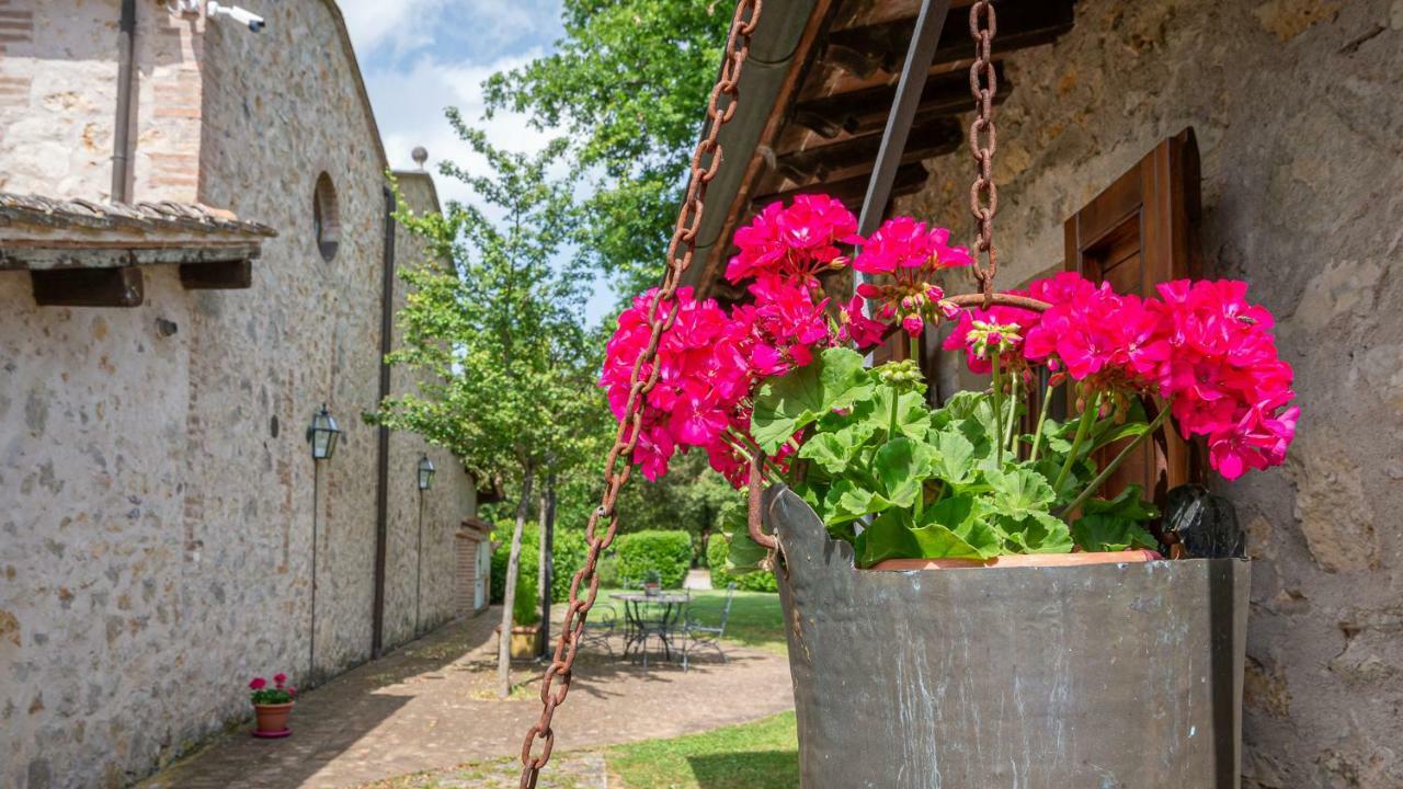 Poggio Al Palio Aparthotel San Lorenzo a Merse Exterior foto